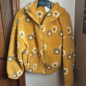 Brand: Cali 1850 Color: Yellow Size: L